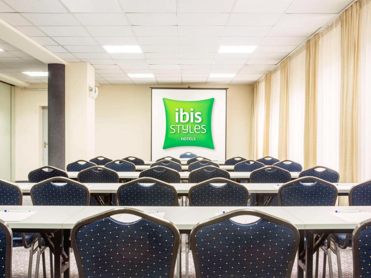 Готель Ibis Styles Warszawa West Мори Екстер'єр фото